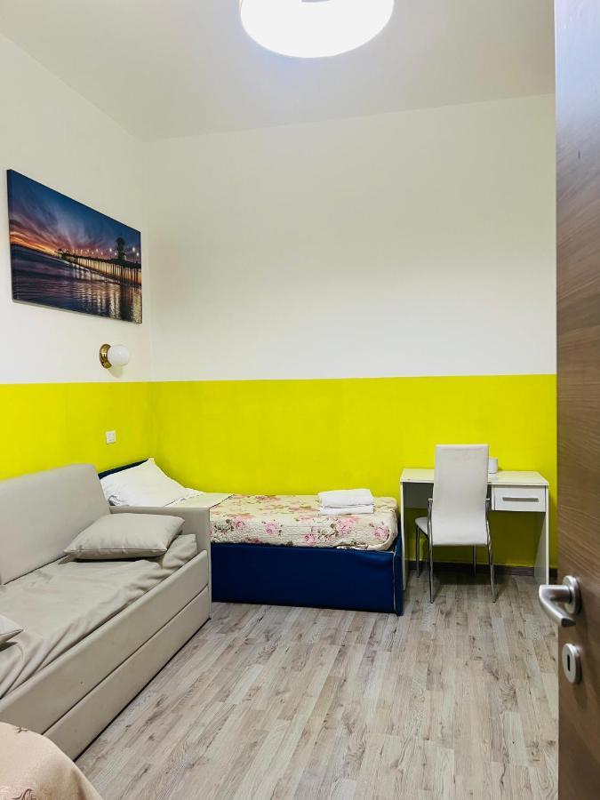 Roma Guest House Buitenkant foto